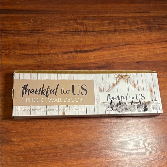 Hanging Thankful for US home decor tan and cream color wall decorations - Picture 1 of 4